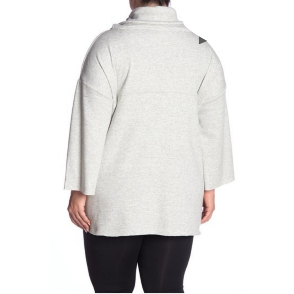 💓💓💓NWT UGG Poncho💓💓💓 - Picture 2 of 14